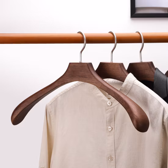 Appendiabiti in legno, legno, metallo, indumenti, camicie, cappotti, pantaloni, lavanderia, stoffa, abbigliamento